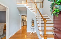 76 Woods Lane, Cranston, RI 02921