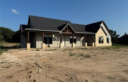 409 Creekside, Weatherford, TX 76087