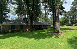 101 Dogwood Circle, Brandon, MS 39047