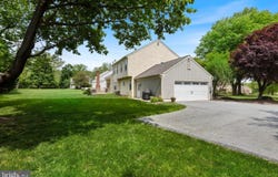 1099 ARMSTRONG CT, WAYNE, PA 19087