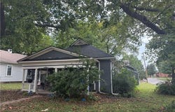13011 8th Street, Grandview, MO 64030
