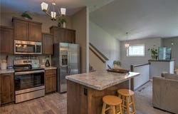 1020 Joy Circle SW, Cambridge, MN 55008