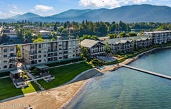 412 Sandpoint Ave, Sandpoint, ID 83864