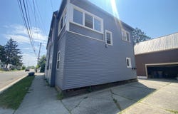 251 Page Street NE, Grand Rapids, MI 49505