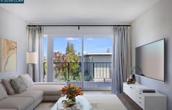 567 Oakland Ave, Oakland, CA 94611
