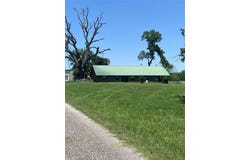 1095 CR 3800, Athens, TX 75751