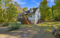 2506 Camelback Avenue, Henryville, PA 18332