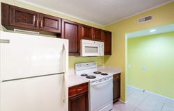 14 Plantation Drive, Vero Beach, FL 32966
