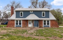 15112 NE County Road 243, Adrian, MO 64720
