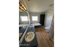 1232 Mears Lane, Clarkton, NC 28433