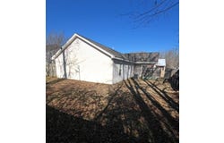121 Willow Creek Rd, Saltillo, MS 38866