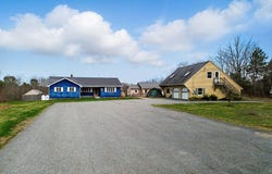 166 Weeks Mills Road, China, ME 04358