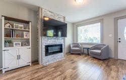 304 E James St, Ely, MN 55731
