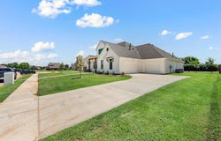 113 Highgate Court, Boyd, TX 76023