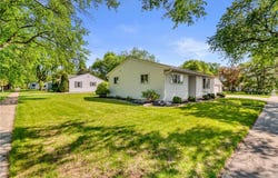 1204 20th Avenue S, Moorhead, MN 56560
