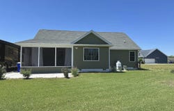 24266 FOX RUN, SEAFORD, DE 19973