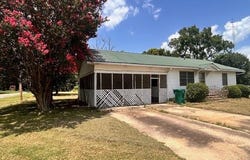 412 Rose Ave, Gillett, AR 72055