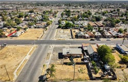 1134 Niles, Bakersfield, CA 93305