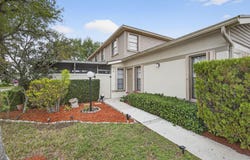 4499 Willow Pond Road, West Palm Beach, FL 33417