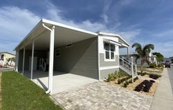 1990 Douglas Lane, Tarpon Springs, FL 34689