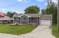 3 1st Street, Ventura, IA 50482