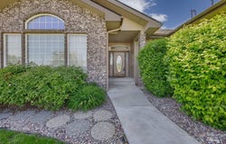49 NW 19th St, Ontario, OR 97914