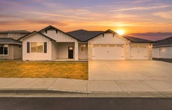 8717 Silver Mound Dr., Pasco, WA 99301