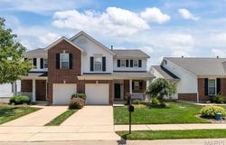 1066 Big Bend Crossing Drive, Manchester, MO 63088