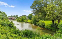 1013 Hollow Valley Court, Caseyville, IL 62232