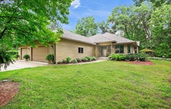 E4561 Sherwood Drive, Spring Green, WI 53588