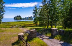 440 Holt Drive, Bigfork, MT 59911