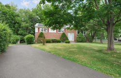 11 Ona Lane, New Windsor, NY 12553