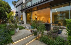 165 Pine Ave, Carlsbad, CA 92008