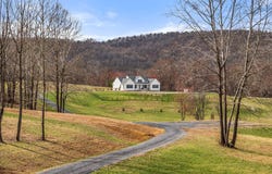 4050 CARRINGTON RD, DELAPLANE, VA 20144