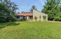 N7127 24TH Lane, WAUPACA, WI 54981