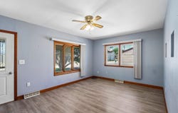 71 S Ella St., Riverside, IA 52327