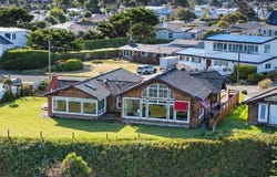 880 OCEAN Dr, Bandon, OR 97411