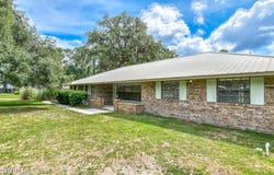122 RAINTREE WOODS Trail, Palatka, FL 32177