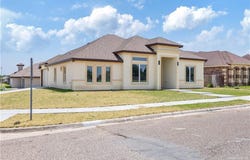 2400 Windmill Palm, Rio Grande City, TX 78582