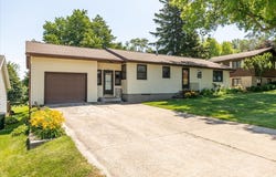 501 N Orchard Street N, Brooklyn, IA 52211