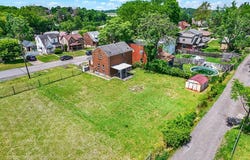 6821 Buchanan Ave, West Mifflin, PA 15122