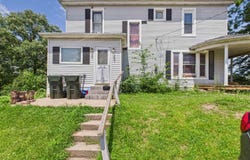 501 Spring Street, Hedrick, IA 52563