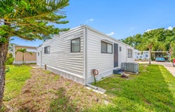 7349 Ulmerton Rd, Largo, FL 33771