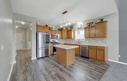 307 Chisholm Place, Fort Wayne, IN 46825