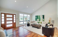 19211 SE 45th Court, Issaquah, WA 98027