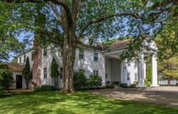 Litchfield, CT 06759
