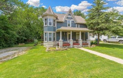 313 S Birch St, Hillsboro, KS 67063