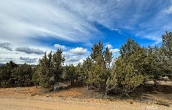White Cliffs Dr, Orderville, UT 84758