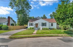 5402 S 12TH STREET S, ARLINGTON, VA 22204