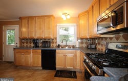 1104 UNIVERSITY PLACE, WALDORF, MD 20602